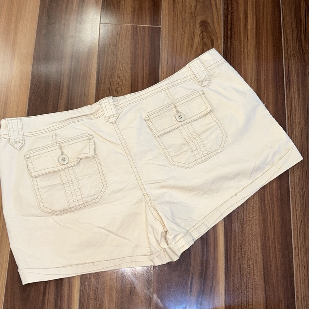 Size 15 Arizona jeans stretch cargo shorts